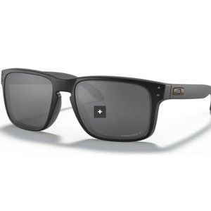 NEW! Oakley Polarized Holbrook Black Sunglasses